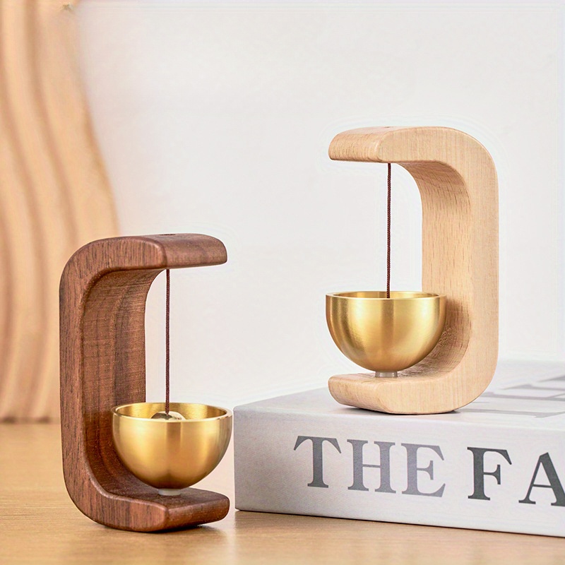 

1pc Japanese- Chime - Soothing Brass Bell, Wooden Hook, Ideal For Home Decor And Door Entry Alerts, Unique Gift Idea, Home Decoration|elegant Decor Piece|aesthetic , Mini Wind Chime