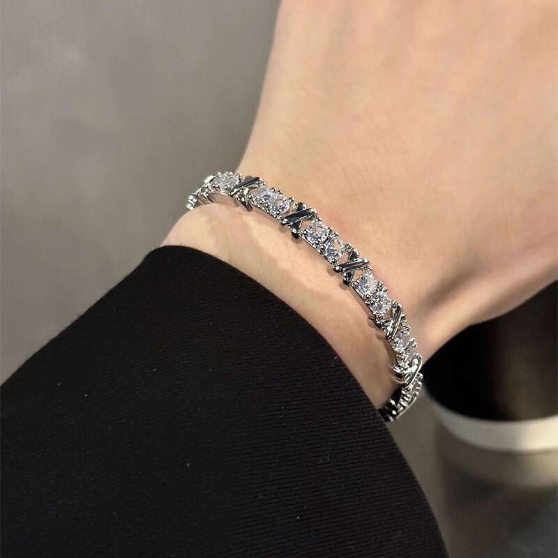 elegant moissanite twist cuff bracelet adjustable s925 silver womens eternal engagement wedding bangle unisex jewelry gift for ladies men girls boys luxurious elegant style     details 3