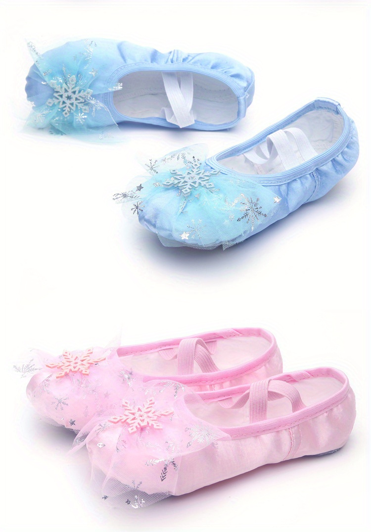 Adorable Princess Dance Shoes for Youngsters, Soft Sole Ballet Shoes for Girls, Chinese Dance Training Cat Claw Shoes