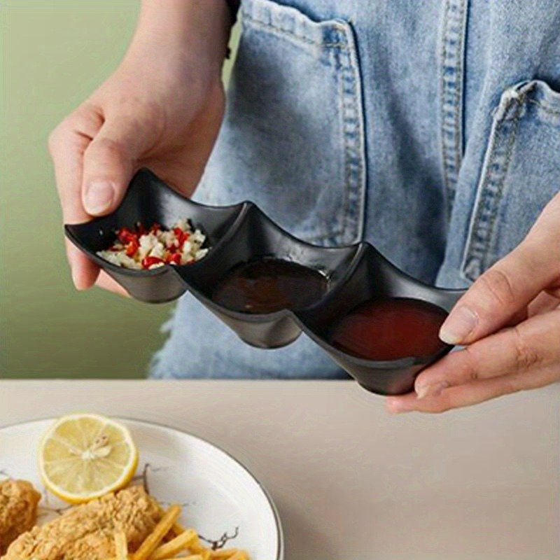 versatile 3 compartment   durable plastic condiment server for hot pot appetizers japanese flavors     use Product details 4