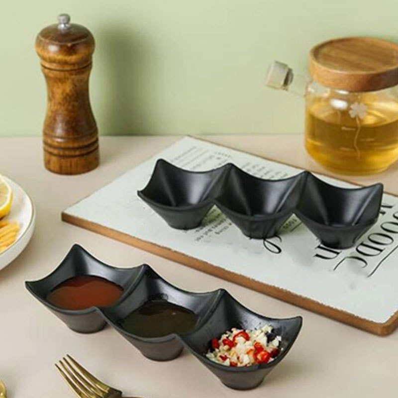 versatile 3 compartment   durable plastic condiment server for hot pot appetizers japanese flavors     use Product details 3