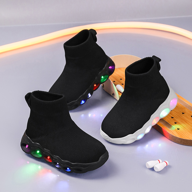 Zapatillas deportivas con luces LED de moda para niños y niñas  antideslizante y diseño geométrico con patrones de dibujos