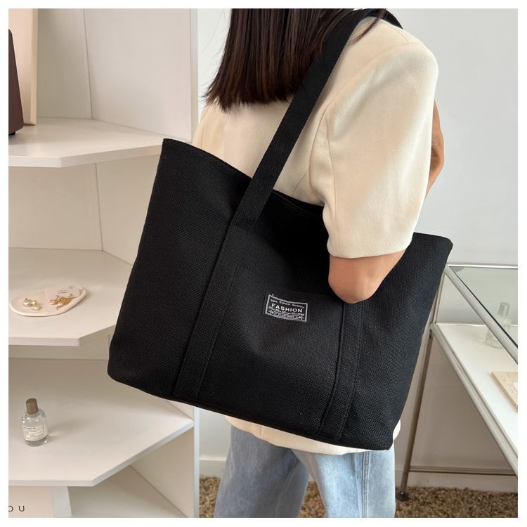 Sac fourre-tout en chanvre pour femmes, sac à main épaule spacieux, sac messager polyvalent avec fermeture à glissière, avec plusieurs poches, lavable à la main ou uniquement au nettoyage à sec