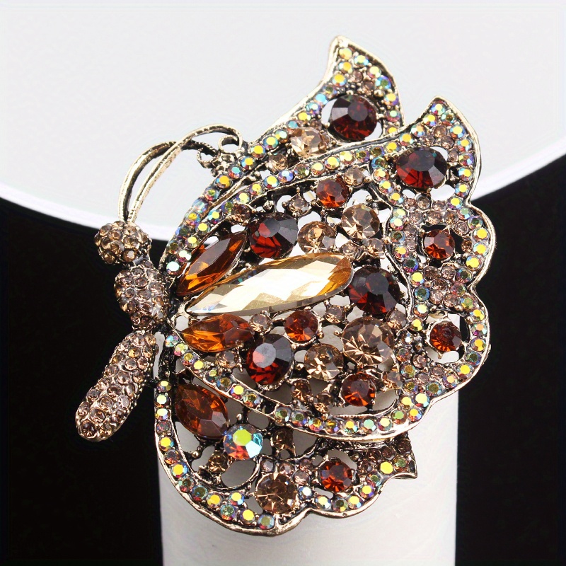 Retro Fashion Creative Rhinestone Hollow Vintage Corsage