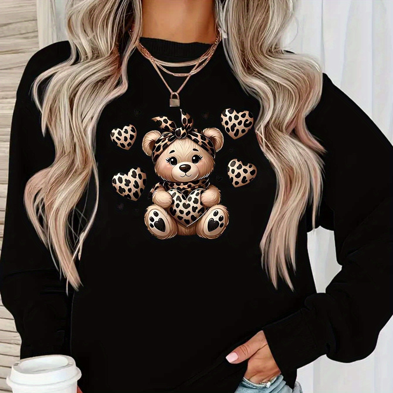 

Women's Casual Long Sleeve Pullover Sweatshirt With Cartoon Bear And Heart Print, Polyester, Round Neck, Knit, Elegant Style, Adult, All , Stretch Fabric