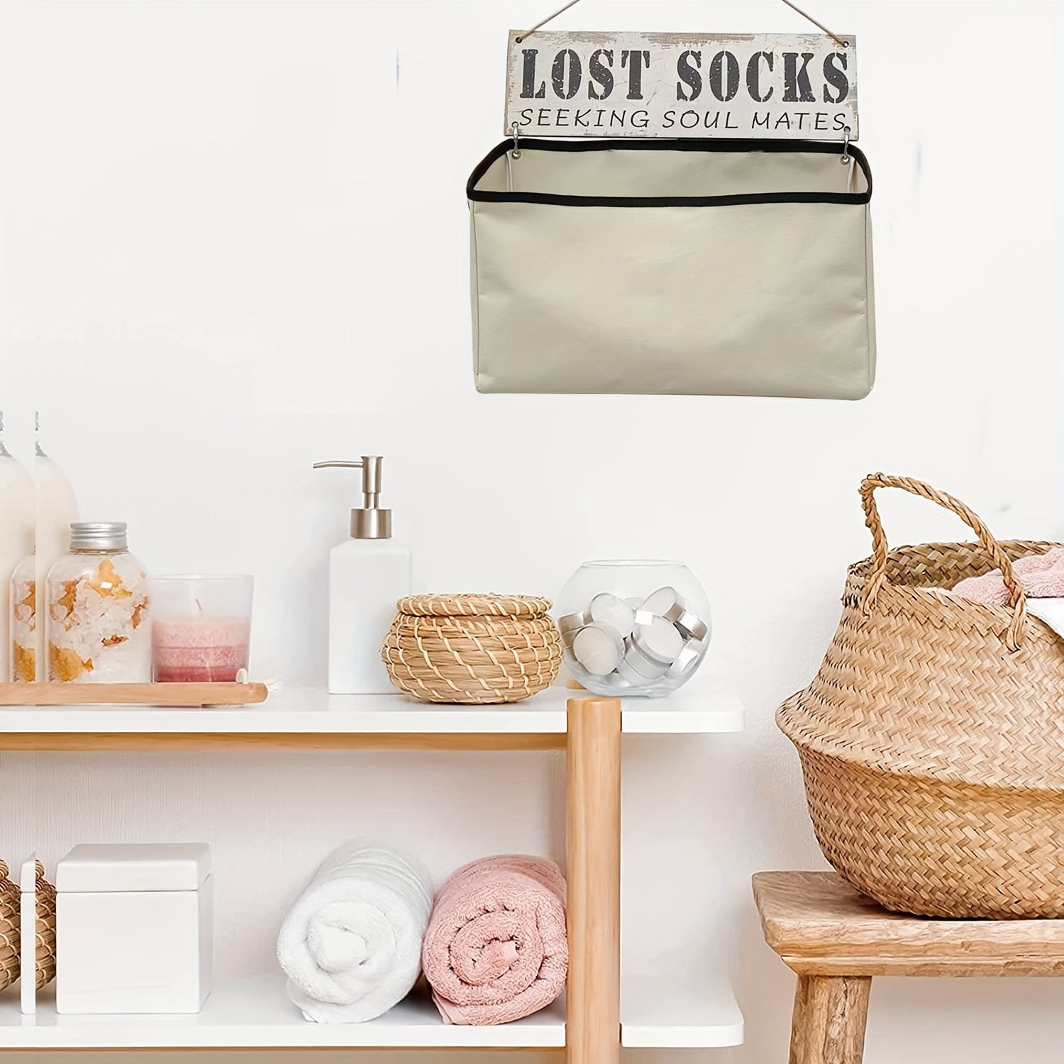 

1pc Wall-mounted Organizer Bag - A Stylish Clutter-free Solution For Your Laundry Room - Effortlessly Find & Pair Socks