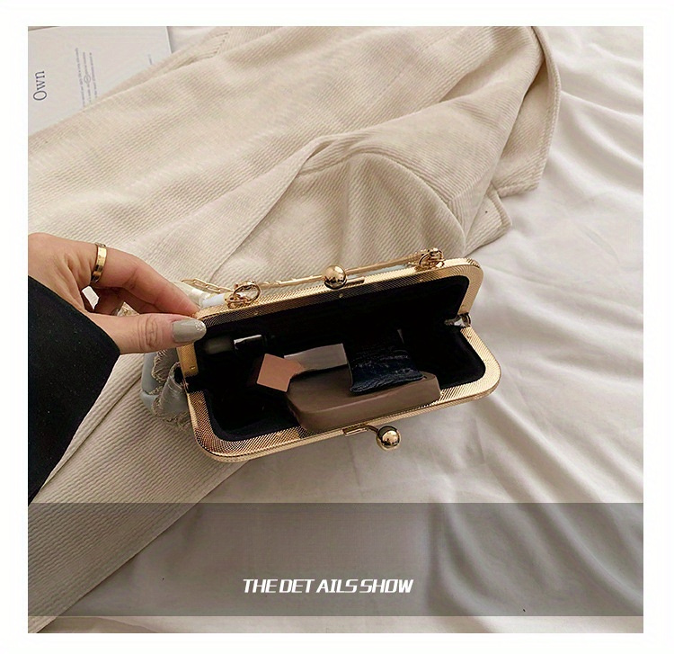 a patterned evening clutch with   closure a trendy and simple casual small handbag suitable for special occasions as an fabric womens shoulder chain bag with polyester lining versatile qipao inspired messenger crossbody christmas gift Product details 2