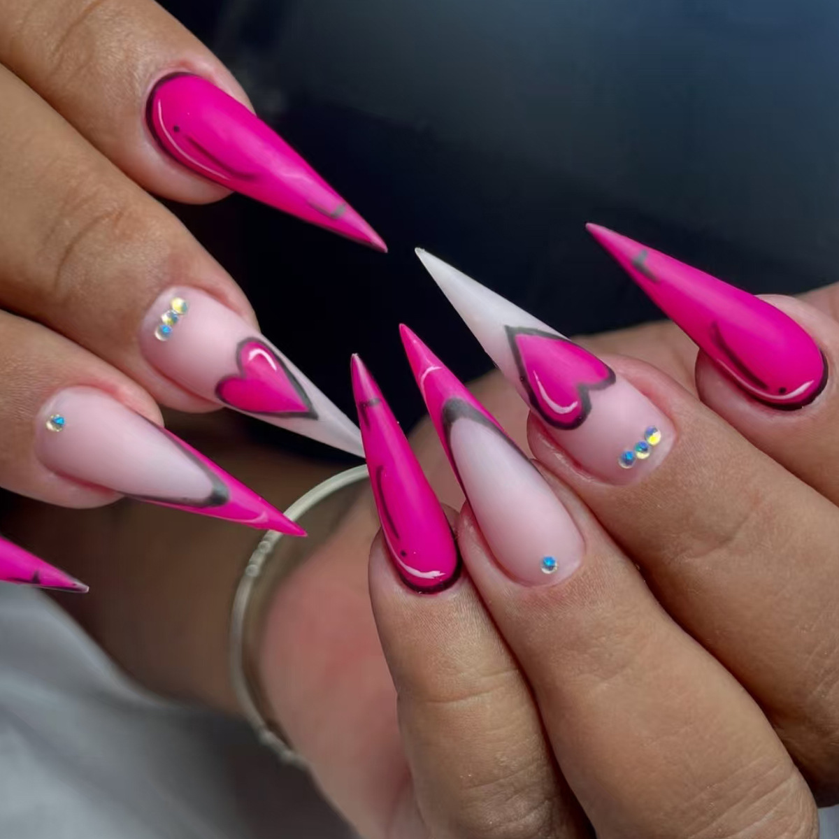TEMU 48pcs Valentine's Day Long Stiletto Press-on Nails | Black-white Line Heart Design | Trendy European & For Romantic Dates