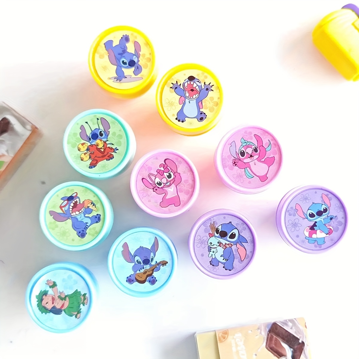 E-shop 10 Stück Stitch Stempel, Lustiges Design, Gemischte Farben Bastelset, Rund, Robustes Plastik, für Scrapbooking, Geburtstags- und