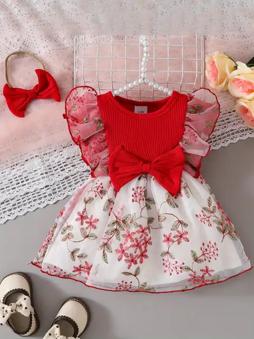 junior party dresses with sleeves Elegant Junior Prom Gown with Cape Detail and Long Skirt