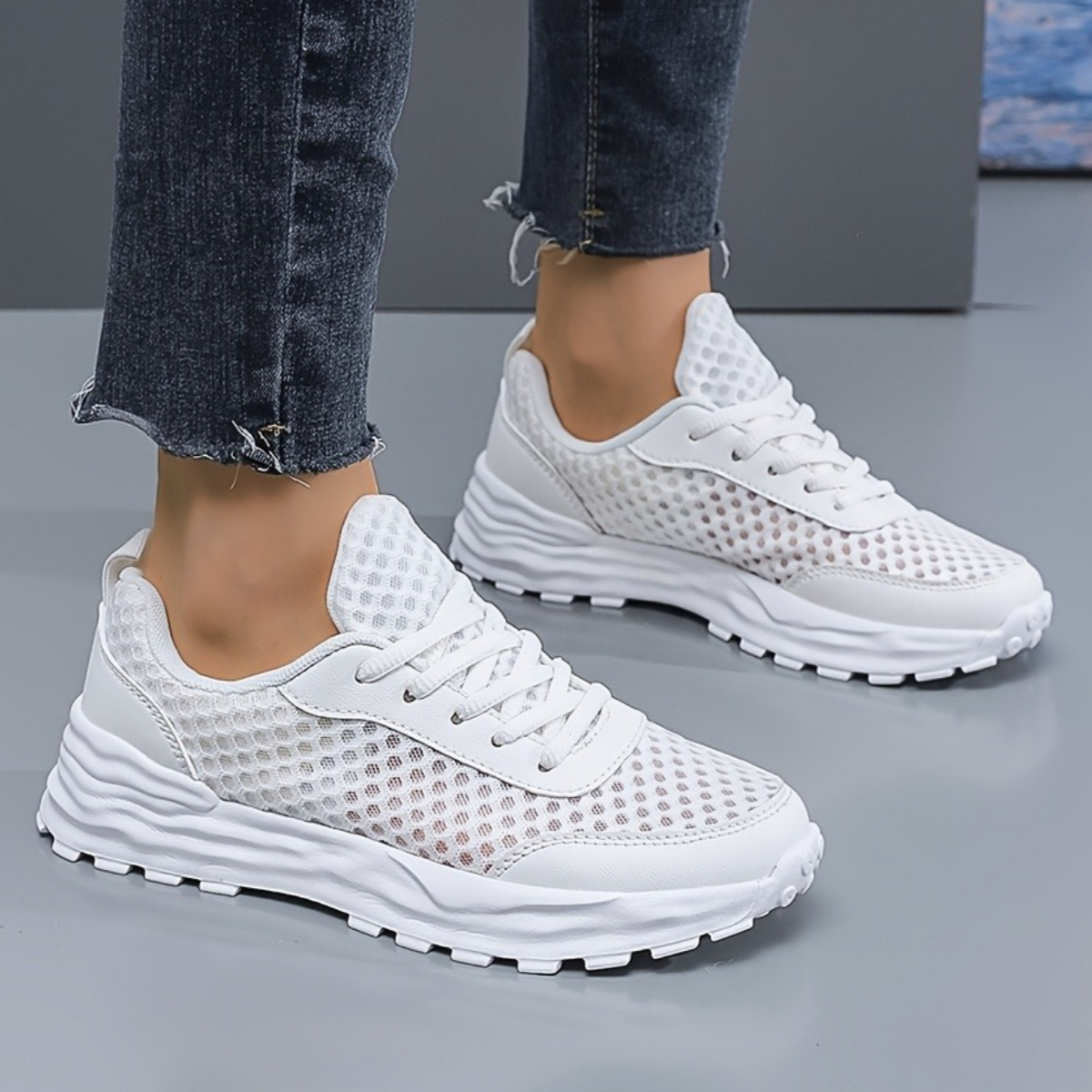 Image of Women's Lightweight Sneakers With Carbon Board Technology - Breathable Mesh Running Shoes, Popcorn Carbon Plate For Athletic Performance, Sole & System - - Training & Casual Wear (lace-up)