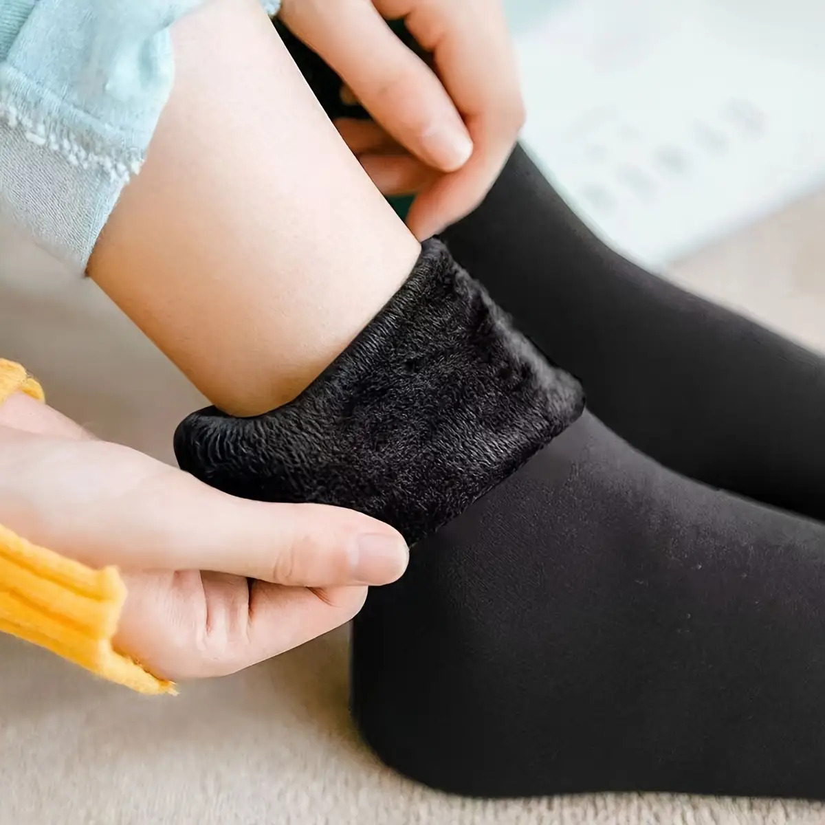 Style Thickened Non-slip Mid-calf Snow Socks For Women With Loop Straight Socks Solid Color Floor Socks