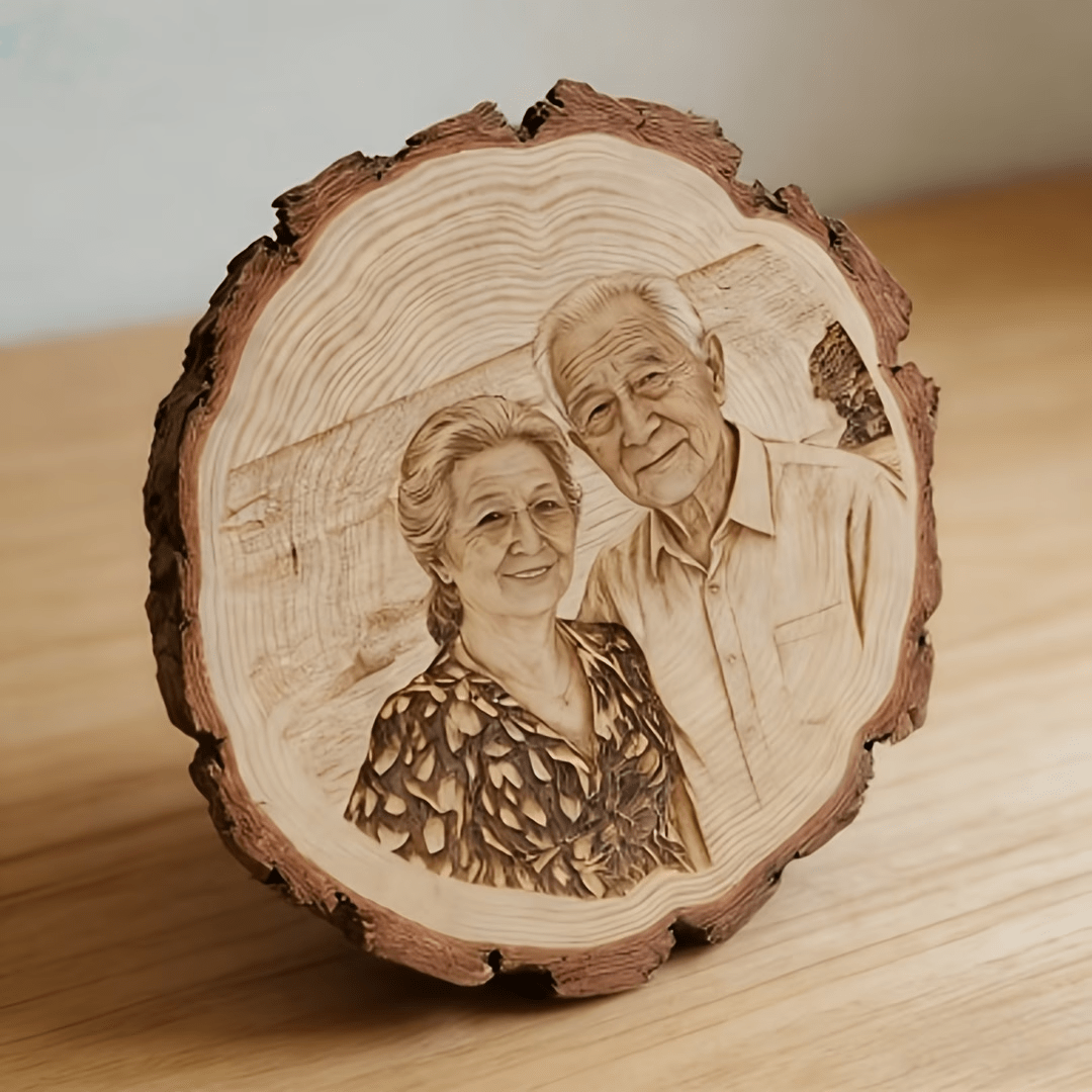 [personalisierbar] dekoratives foto-ornament aus holz im vintage-stil, personalisiert mit herzerwärmenden gruppenfotos oder einzelfotos, mit exquisiten vintage-linien.   für gedenkgeschenke feiertagsgeschenke., nicht für lebensmittelkontakt
