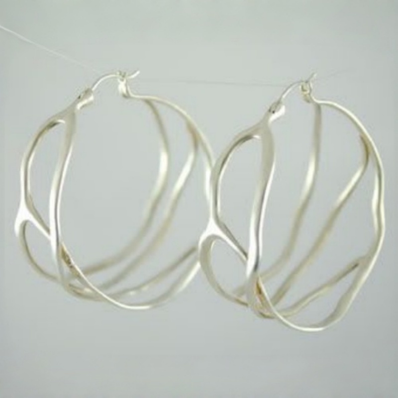 Silvery Elegant Drop Earrings, Interlocking Rings Design