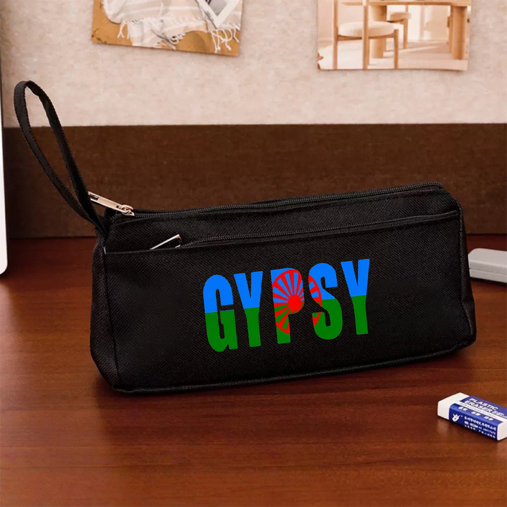 TEMU 1pc Word GYPSY avec Drapeau Design Imprimé Étui à Crayons Grande Pochette à Stylos Sac de Papeterie Portable pour École Bureau