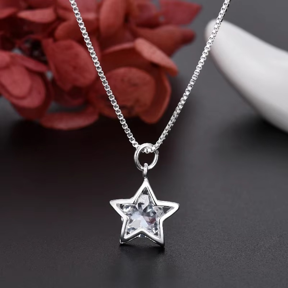

1pc 925 Silvery Plated Star Pendant Necklace, Synthetic Zirconia, 18-inch Copper Chain, Elegant Jewelry For Men And Women, Ideal For Wedding And Party Gifts