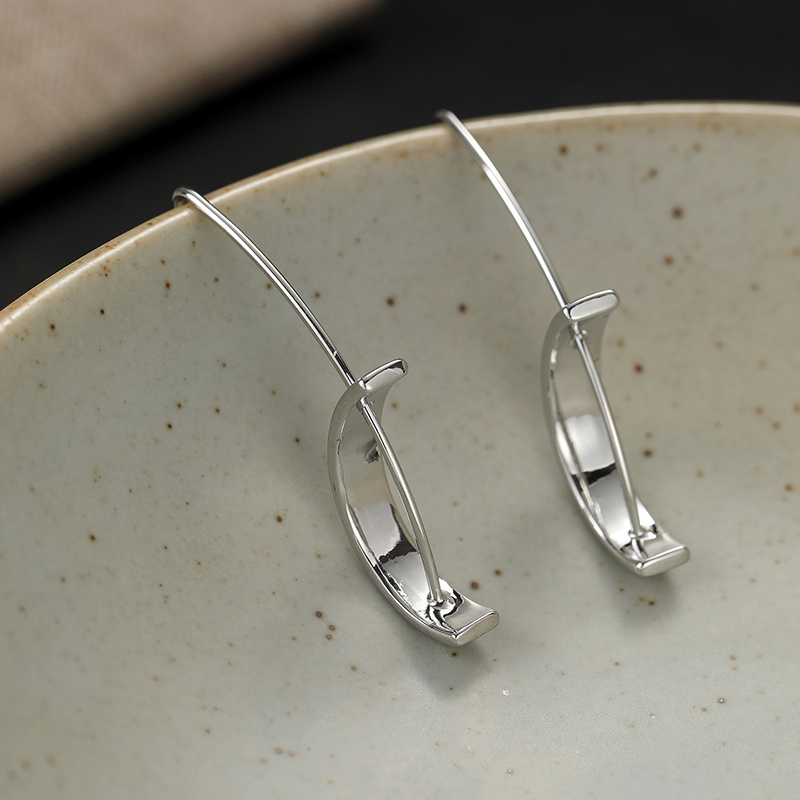 Retro Silver Long Geometric T-shaped Pendant Earrings