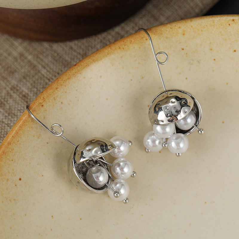 Vintage Hammered Dangle Earrings for Women, Simple Daily Fashion