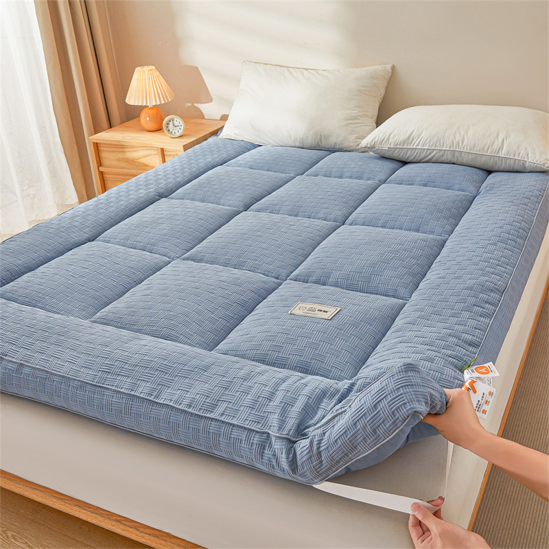 TEMU 1pc Solid Color Waffle Weave Three-dimensional Cushioning Mattress, A Must-have For Home Bedrooms! A New Thickened Three-dimensional Thin
