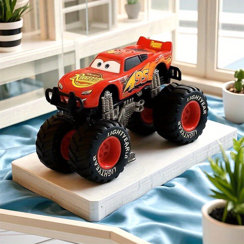 1pc  Cars Lightning McQueen  Model, Cute  Decorative Ornament, Perfect for Home, Office & Dorm Room Decor, Ideal for Halloween, Christmas, Birthday Gifts, Fun Party Decoration
