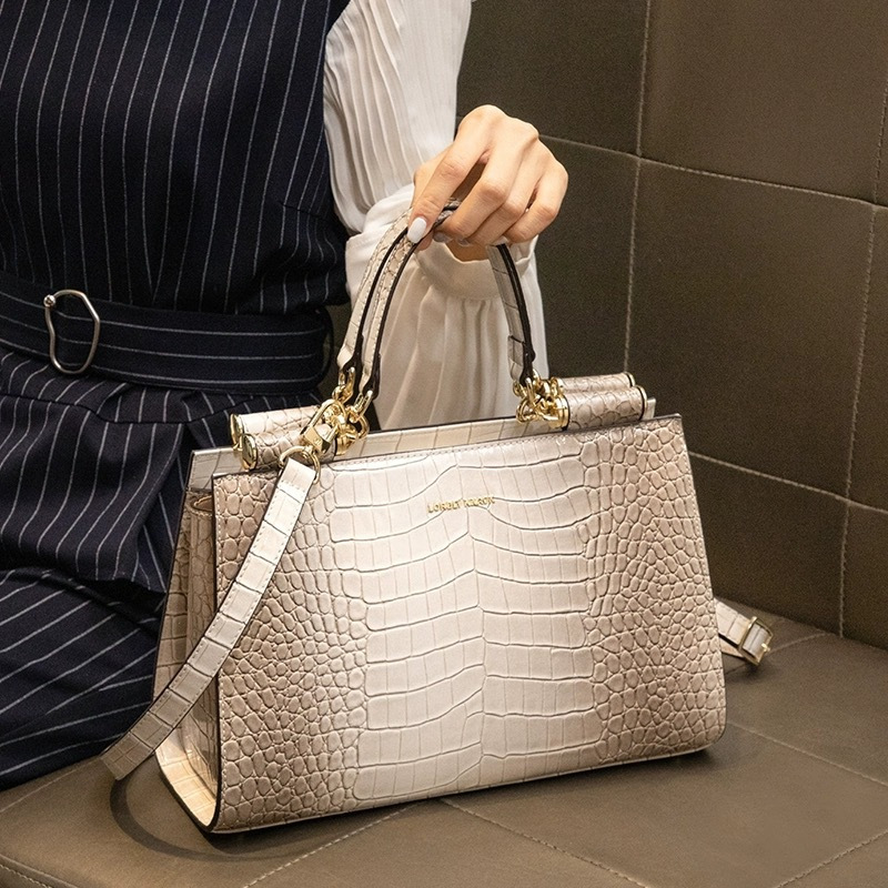 

Sac à Main Élégant Crème à Motif Crocodile pour Femme - Sac à Épaule & Bandoulière Chic 2024 avec Accessoires Dorés, Doublure en Polyester, Fermeture Éclair, PU - Polyvalent & Chic