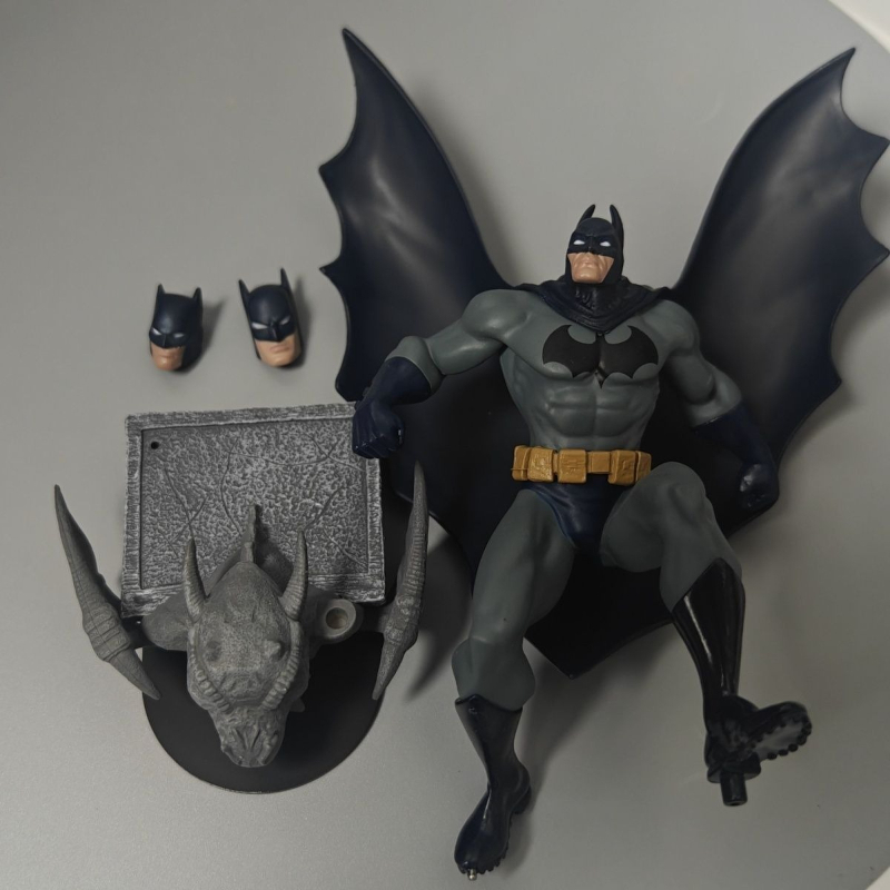 TEMU Official Licensed Warner . Wb 1pc Warner . Batman Comics Series Figure Statue Gift Ornament Doll Appearance, Statues Have Collection V, Game