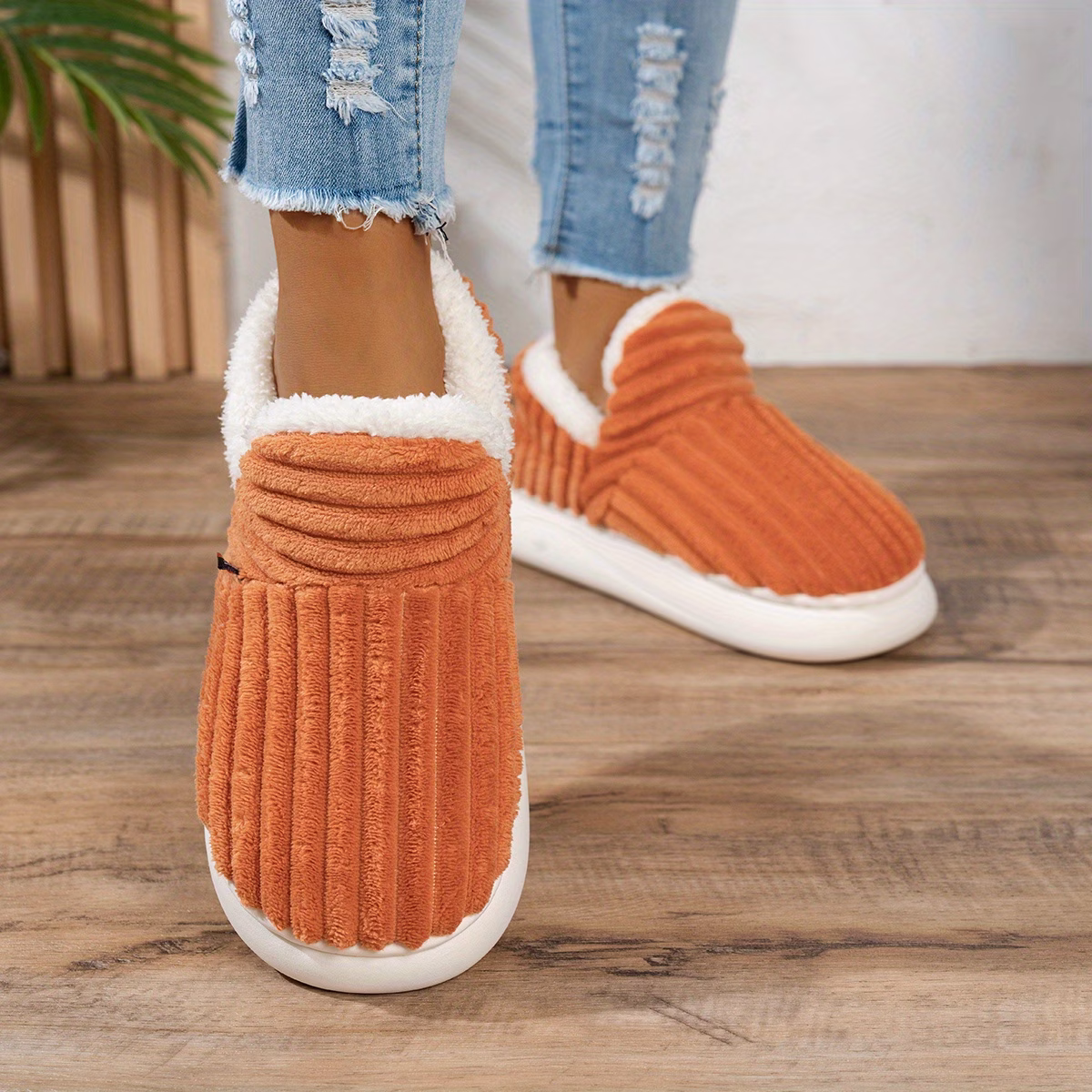 chaussures dintérieur dhiver pour femmes à semelle épaisse et doublure en peluche, style nouveau transfrontalier, chaussons pour hommes avec talon, chaussures pour femmes Détails du produit 29