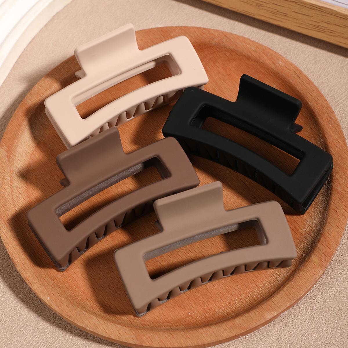 TEMU 4pcs Matte Non-slip Hair Claw Clips For Women & - Retro , Hair, Secure Hold, Stylish Hair Accessories, Hair Accessories For, Minimalist Hair