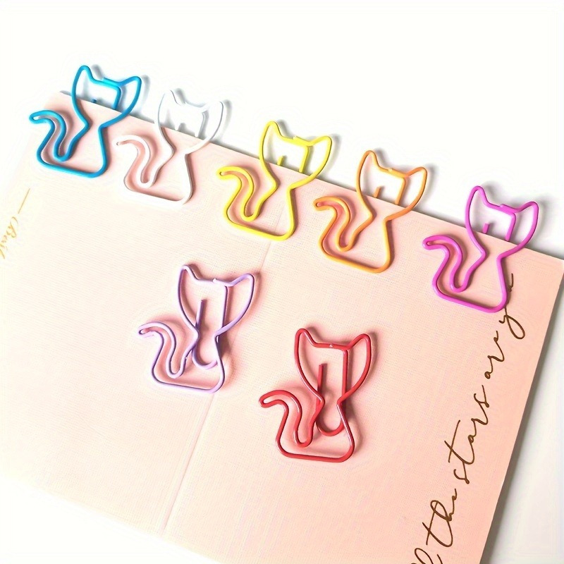 

2pcs Cat - Metal Office Supplies, Random Color Delivery