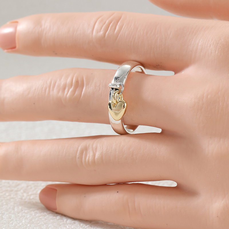 Women's Elegant Heart-Shaped Pendant Ring with K Plating