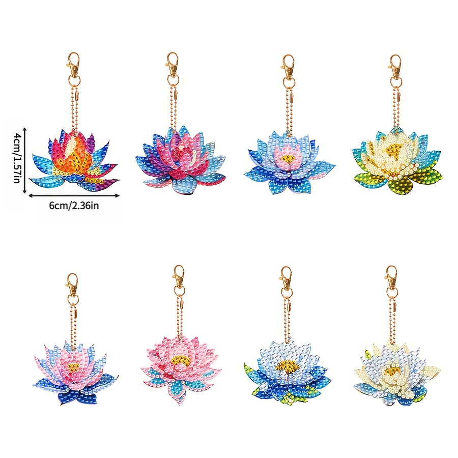 8pcs Christmas Tree Ornament Set with Lotus Pattern Keychains
