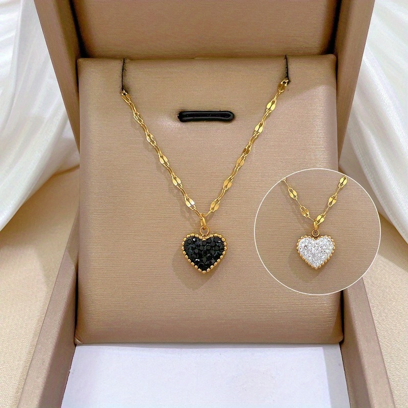 Image of Stainless Steel Double-sided Heart Necklace Women Minimalist 18k Golden Plated Clavicle Chain Trendy Layering Jewelry For Daily Outfit Accessories