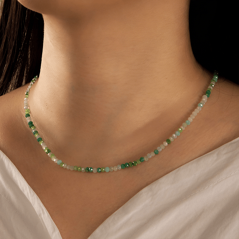 TEMU Catena da Clavicola con Perline Colorate Serie Verde Sfumato Estivo 1 pz, Collana Aderente da con Perline Miste per Vacanze al Mare, Collana a