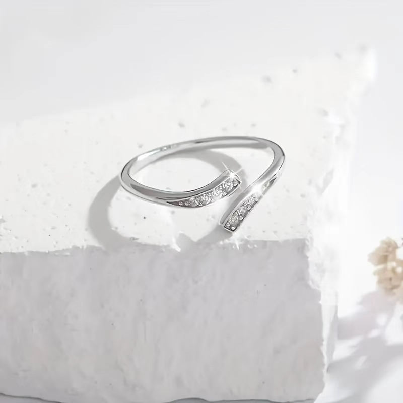 1pc Fashion Exquisite Elegant 925 Silver Plated Rings with an Open Design, Making Them the Best Choice for Gifts During Ramadan, Easter, New Year, Valentine' s Day, and Birthdays
