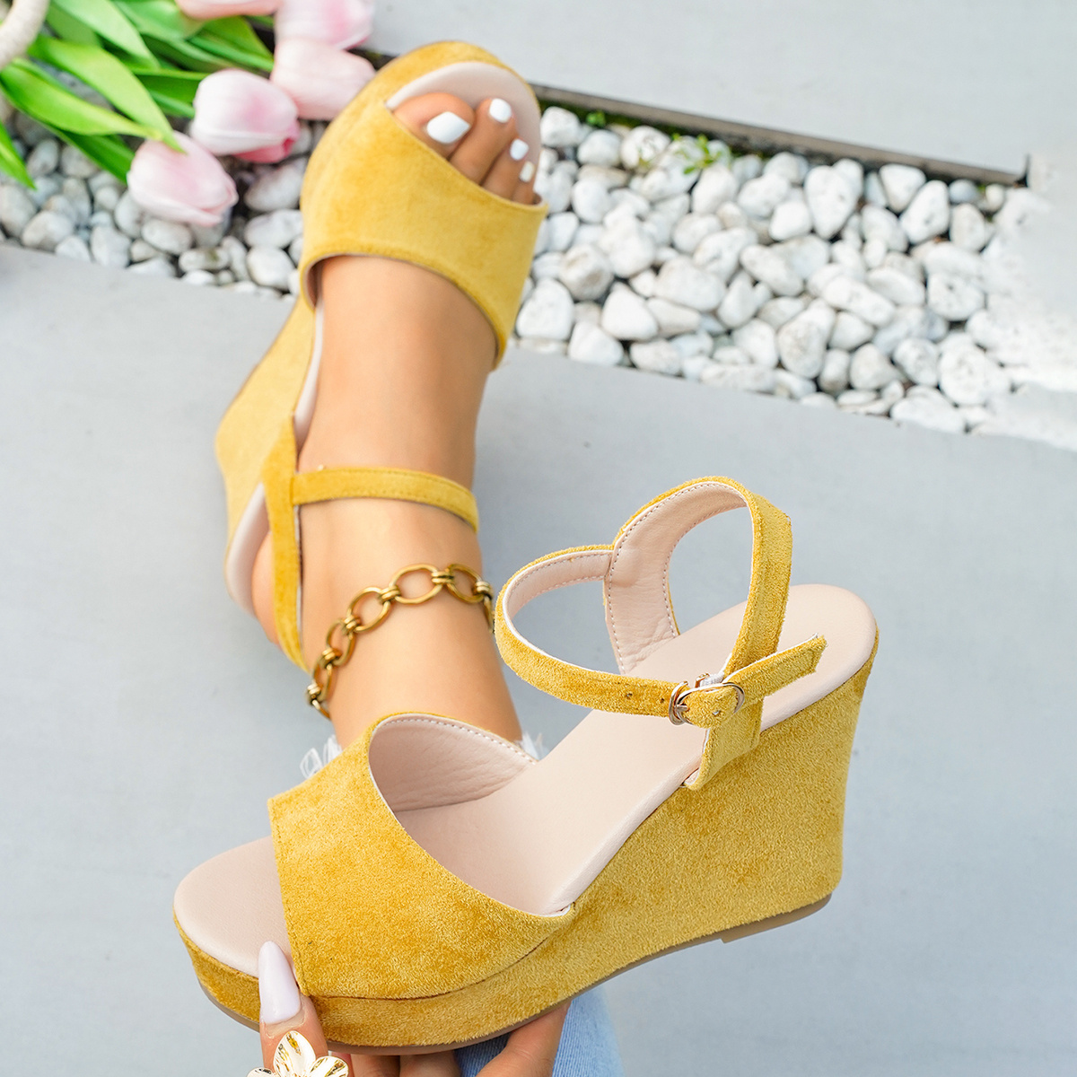 yellow wedges sold on Temu United States