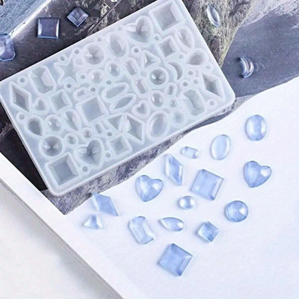 Image of 1pc Mirror Jewelry Crystal Resin Dropping Silicone Mold Love Geometric Moon Varieties Of Gemstone Pendant Mold - Oval, Resin Silicone Mold For Jewelry