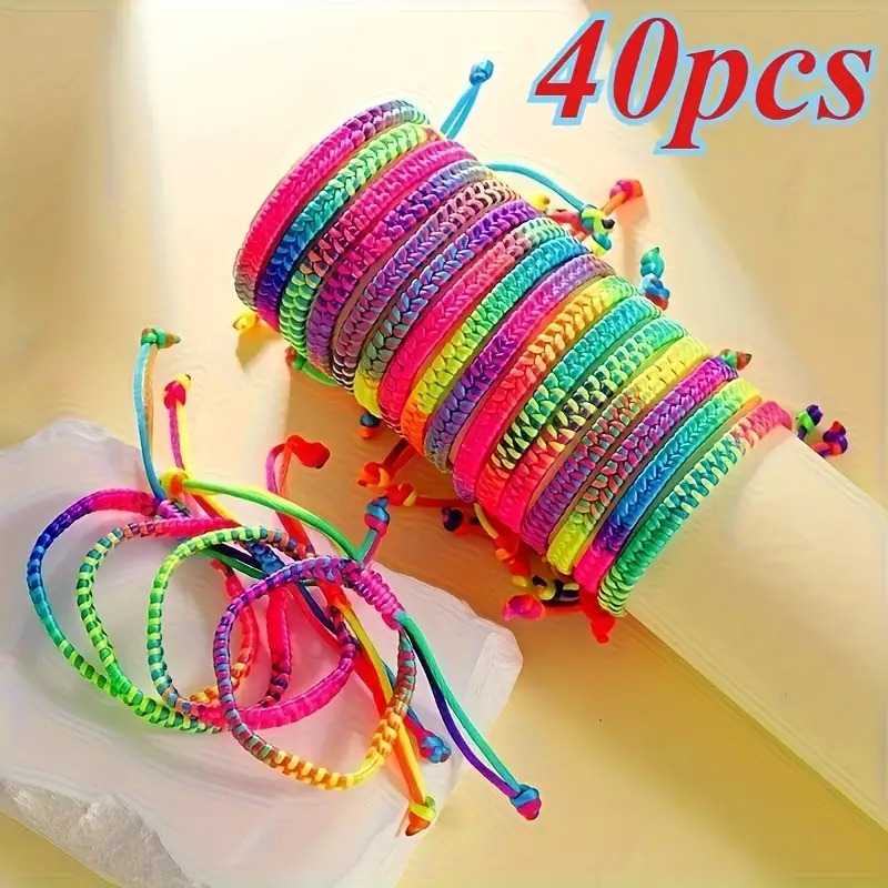 Image of 40pcs Colorful Bracelets, Random Colors, Unique Rainbow Gradient Design, Portable Lightweight Stretchy Adjustable Size For Christmas Valentine's Day Mother’s Gift
