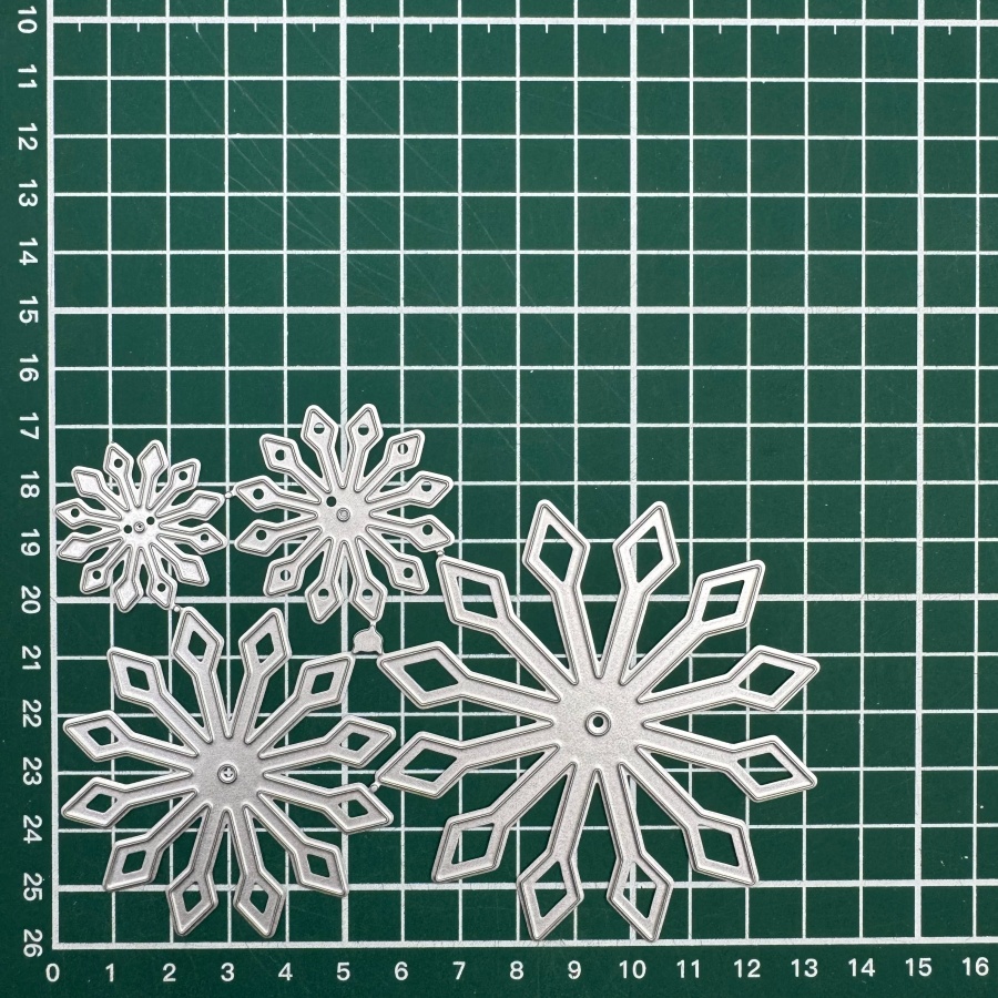 2025 New Rhombus Flower Metal Cutting Dies For Scrapbooking, Card Creation, Stencils, And Embossing