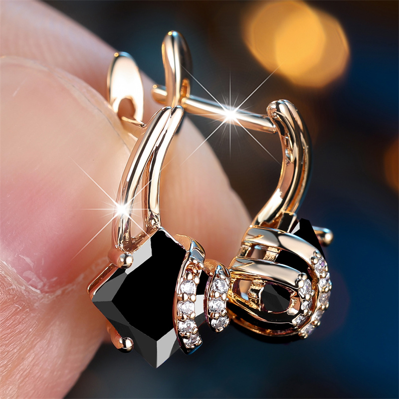 Stylish Synthetic Synthetic Synthetic Zircon Earrings With Black Square-cut Stones, Featuring A Minimalist Vintage Design, Without Battery