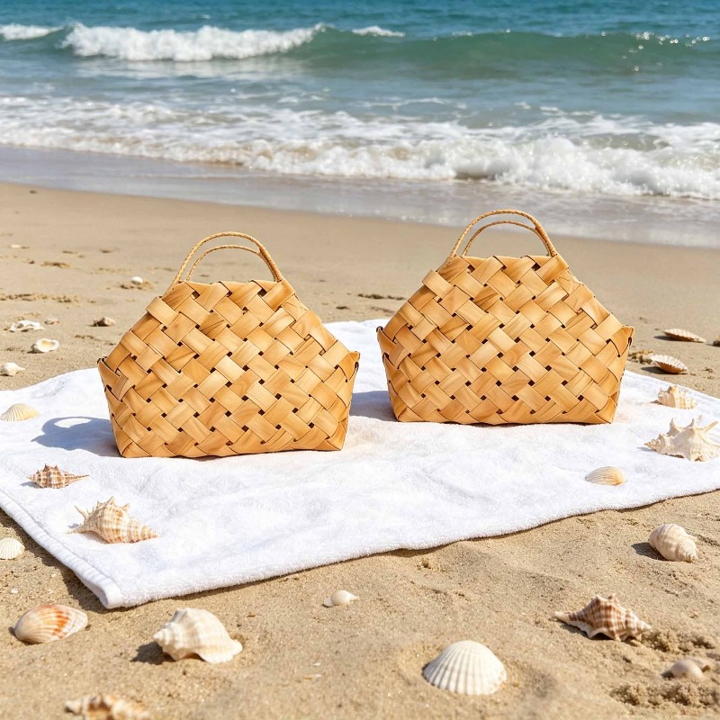 Hand-woven Bamboo Storage Basket, Bamboo Woven Gift Basket, Flower Basket with Sturdy Handle, Rustic Home Decor Tote Basket, Suitable for Wedding Party Favors, Home Kitchen Countertop Organizer, Living Room Shelf, Shelf Baskets