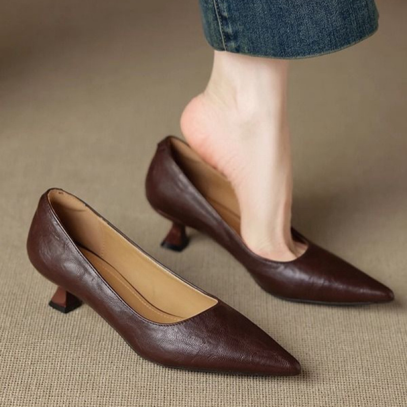 chinese dress ladies Amazon.com | Retro Mix Color Fashion Oxford Shoes for Women Casual Chunky  Heel lace up Sneaker (Brown, Adult, Women, 5.5, Numeric, US Footwear Size  System, Medium)
