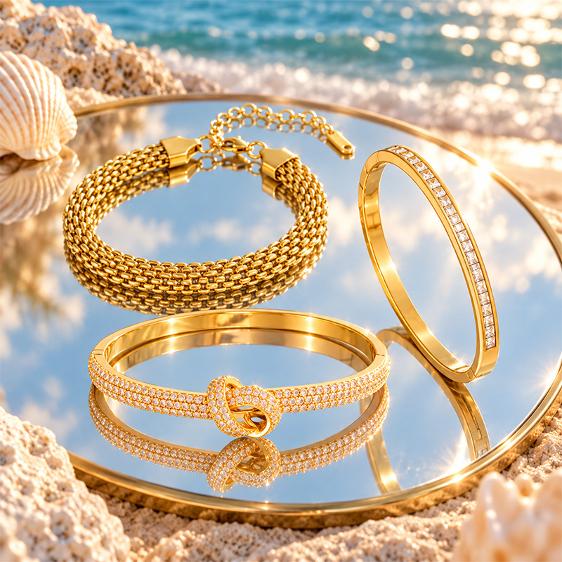 Premium 3pcs Stackable Wrist Set, Eye-Catching Design