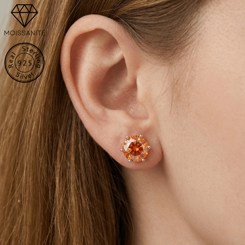 Women's Simple Fashion Round Moissanite Stud Earrings