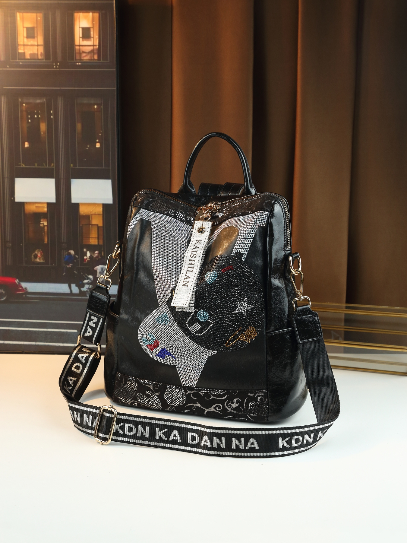 Detachable laptop compartment inside backpack