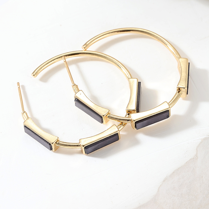Unisex Modern Contrast Color C Hoop Earrings
