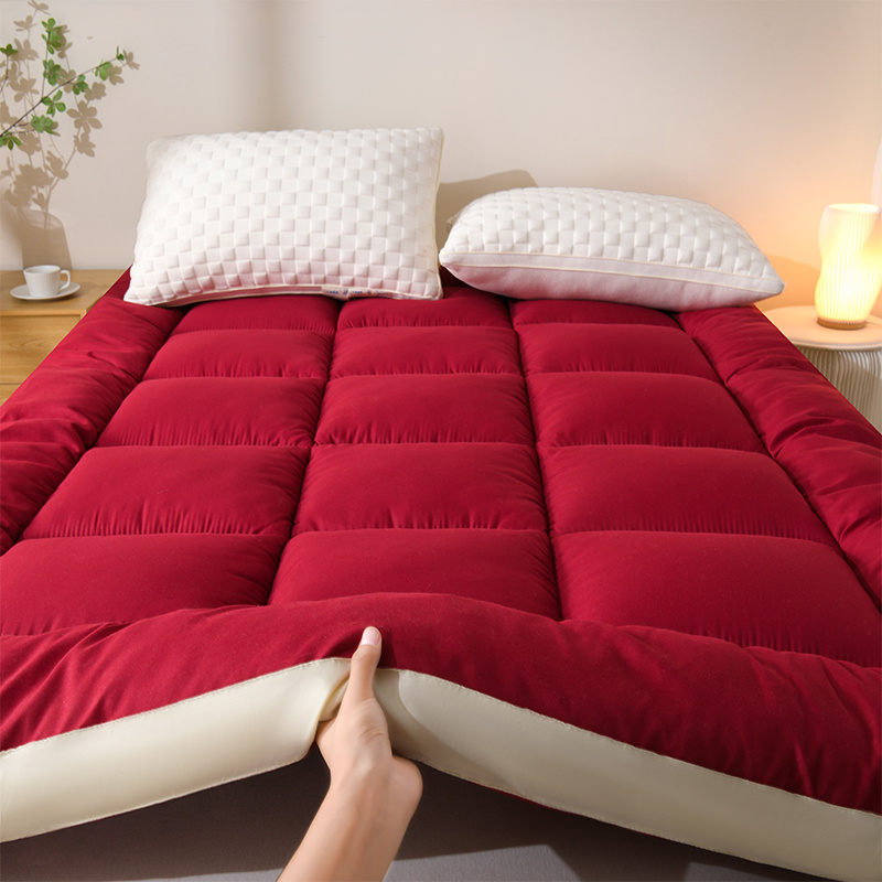 1pc Luxury Mattress Pad, Instant Warmth Winter Cold Protection, Ultra-Soft Comfortable Thickened Warm Mat, Corner Straps, 3D Quilted Mattress Protector, Skin-Friendly Breathable, Fluffy, Fall Winter Choice, Single Double Bed Cover Large Size