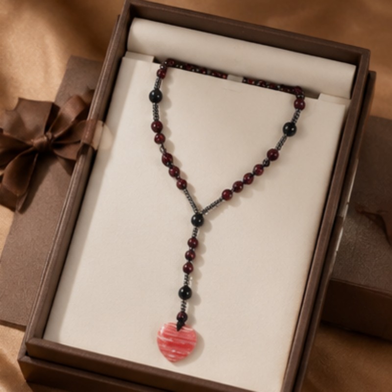 Red Agate Heart Pendant Mala Bead Necklace, Bohemian Style