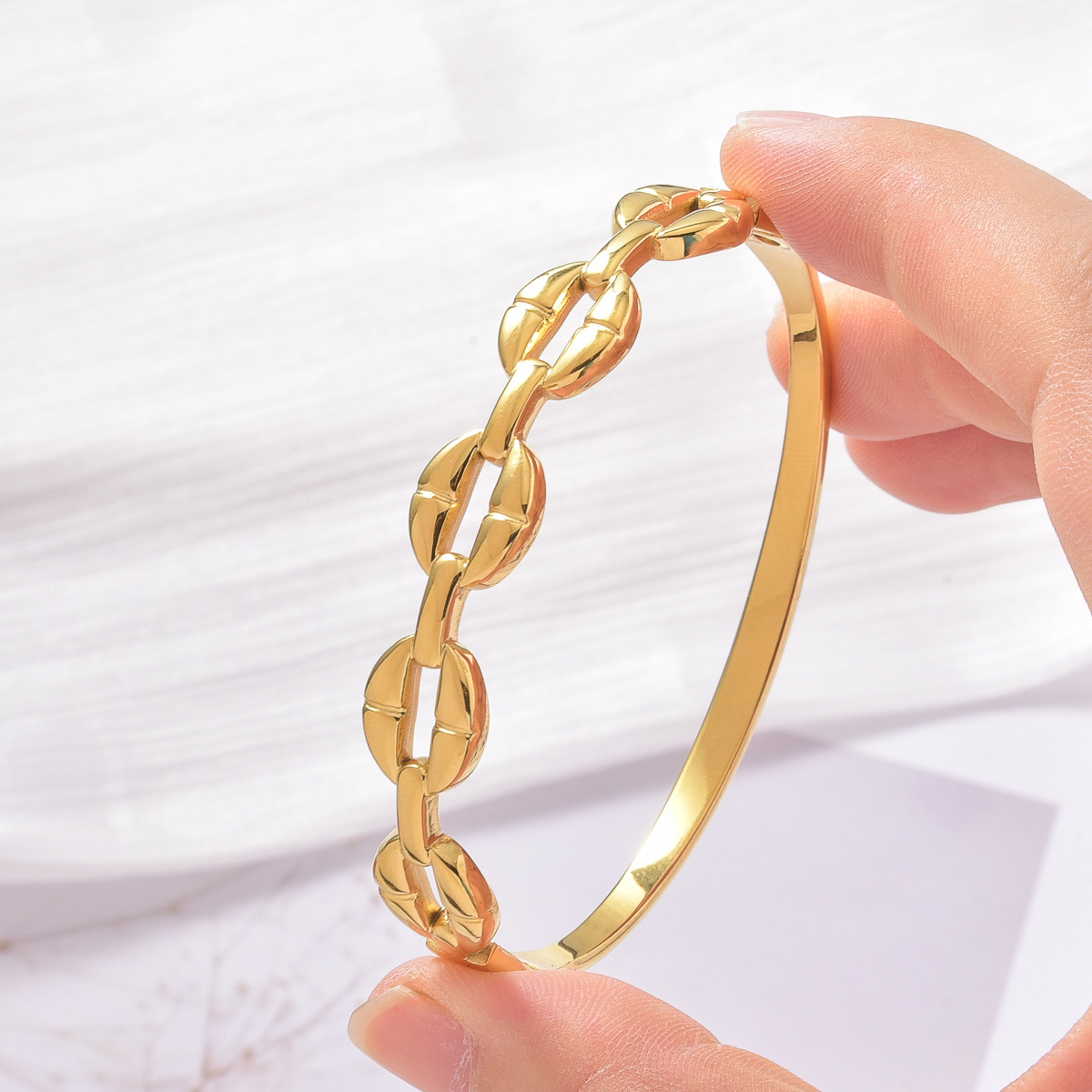 18K Golden Plated Coffee Bean Link Bangle Bracelet, Women's