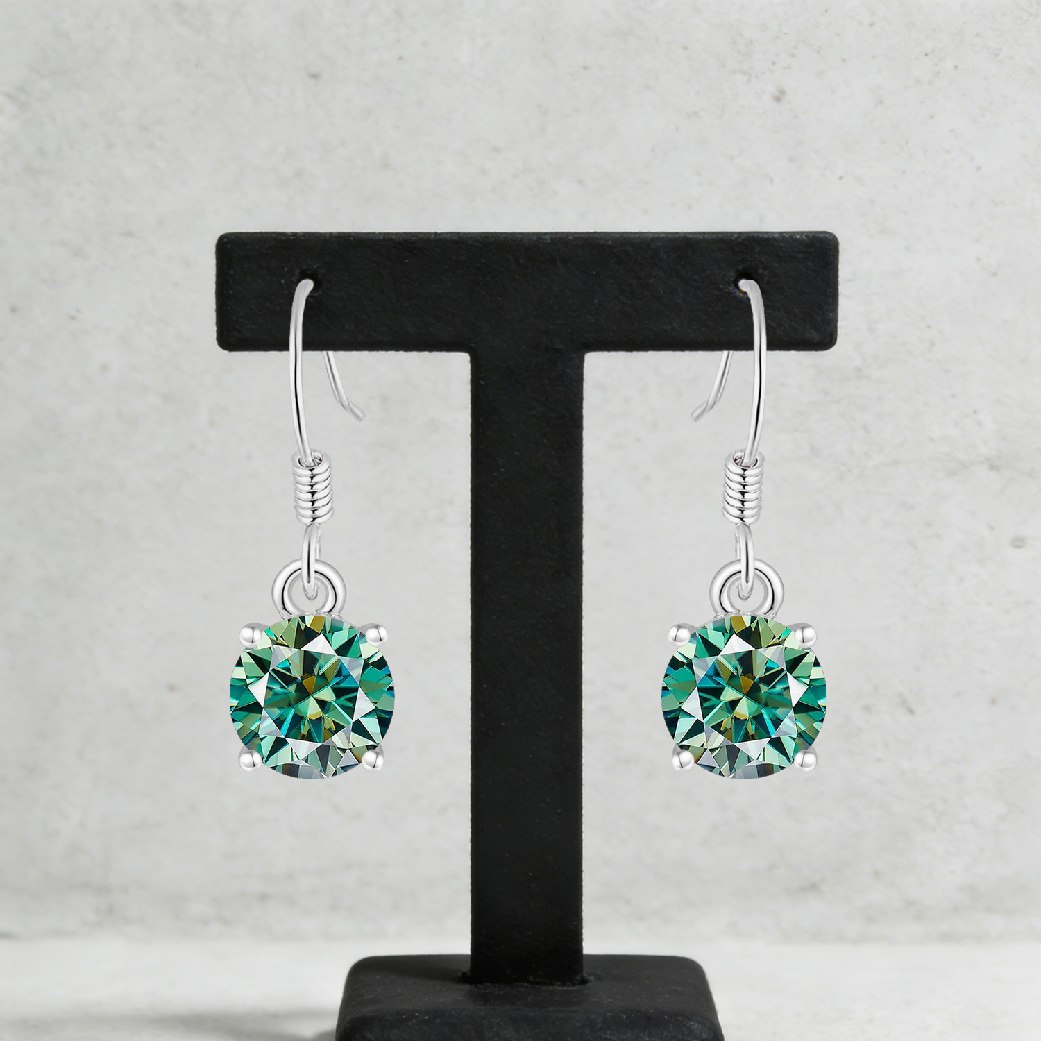Women's Minimalist Moissanite Earrings