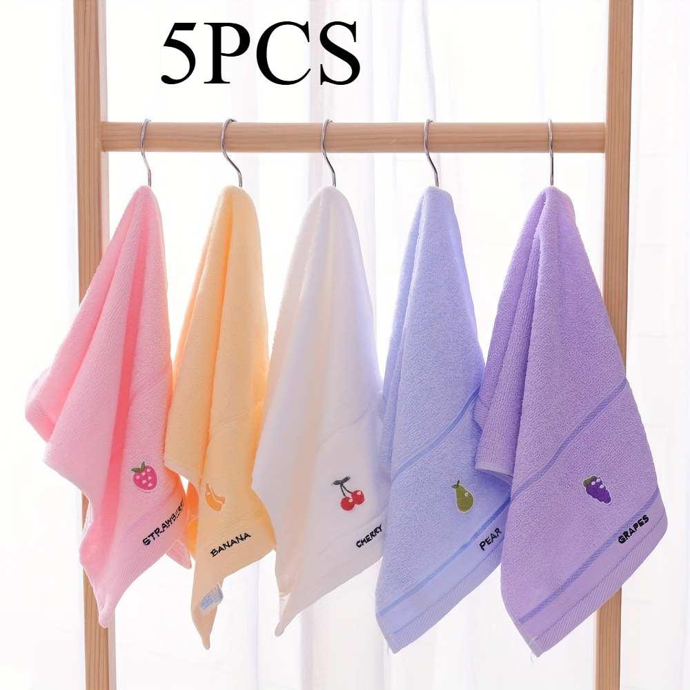 E-shop 5-teiliges Set Weiß+Rosa+Gelb+Blau+Lila Weiche Bestickte Fruchtmuster Handtücher – Saugfähig, Schnelltrocknend, Gesichtswaschhandtuch, Ideal für